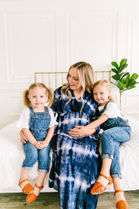 Fall In Love With These Amazing Autumn Apparel Options For New & Expectant Mothers