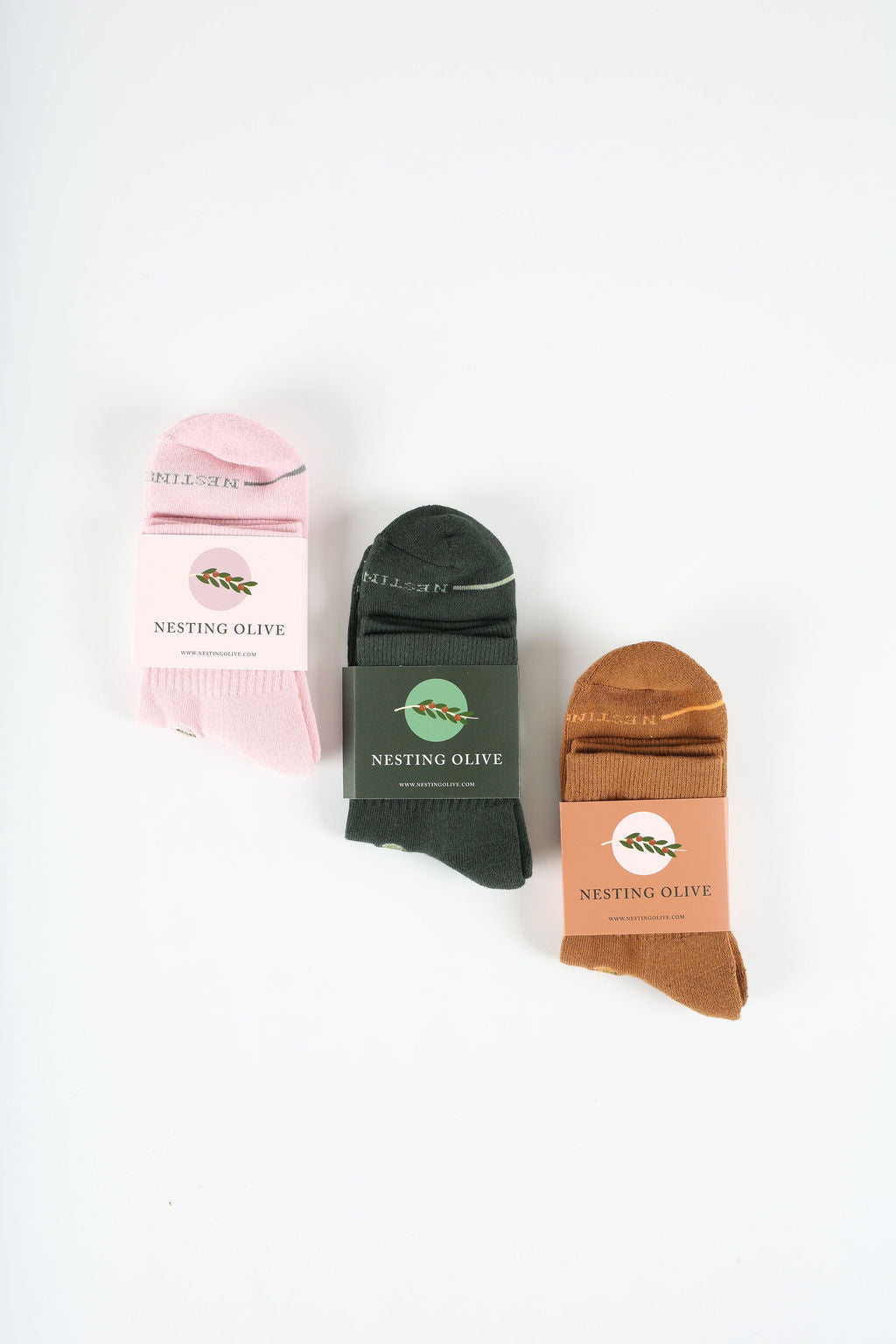 NESTING OLIVE SOCKS