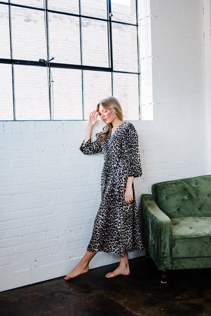Robe- Leopard